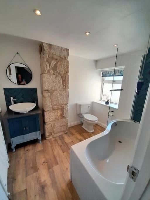Sea View Cottage In Dorset, พอร์ตแลนด์ ภายนอก รูปภาพ